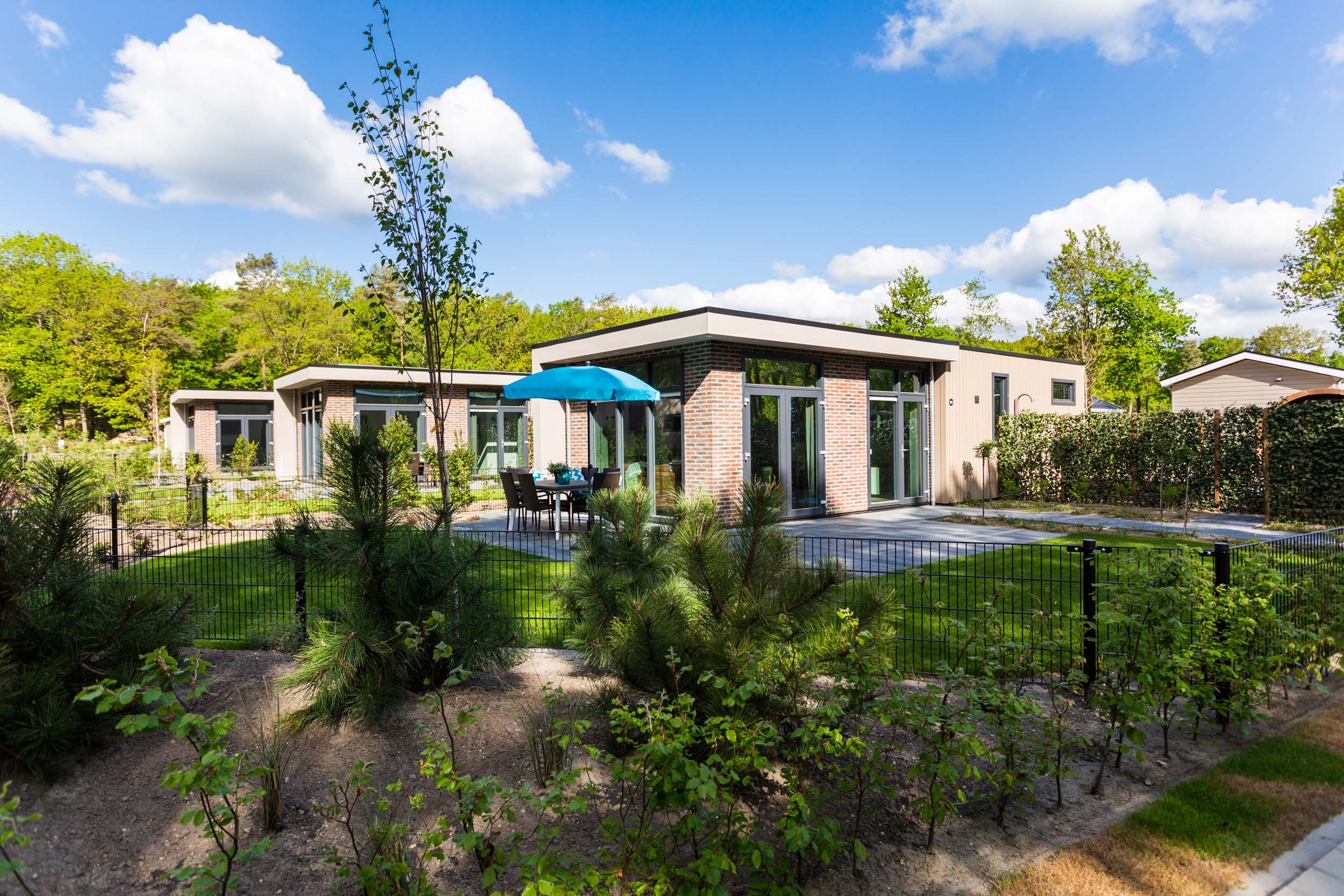 Sustainable vacation homes with solar panels on the Veluwe